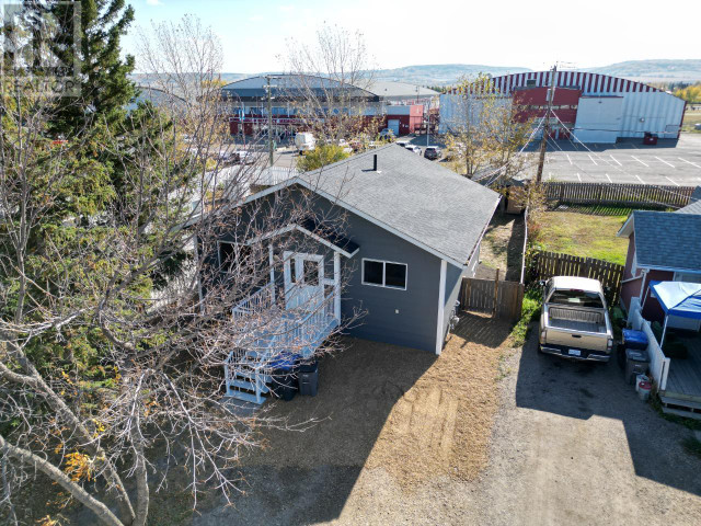 1109 105 Avenue Dawson Creek, British Columbia in Houses for Sale in Dawson Creek - Image 2