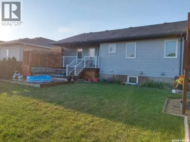 752 McTaggart DRIVE Weyburn, Saskatchewan in Houses for Sale in Regina - Image 35