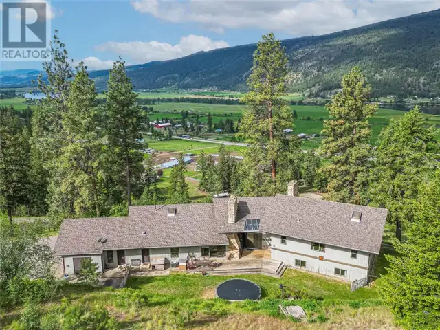8548 YELLOWHEAD Highway Kamloops, British Columbia in Houses for Sale in Kamloops - Image 3