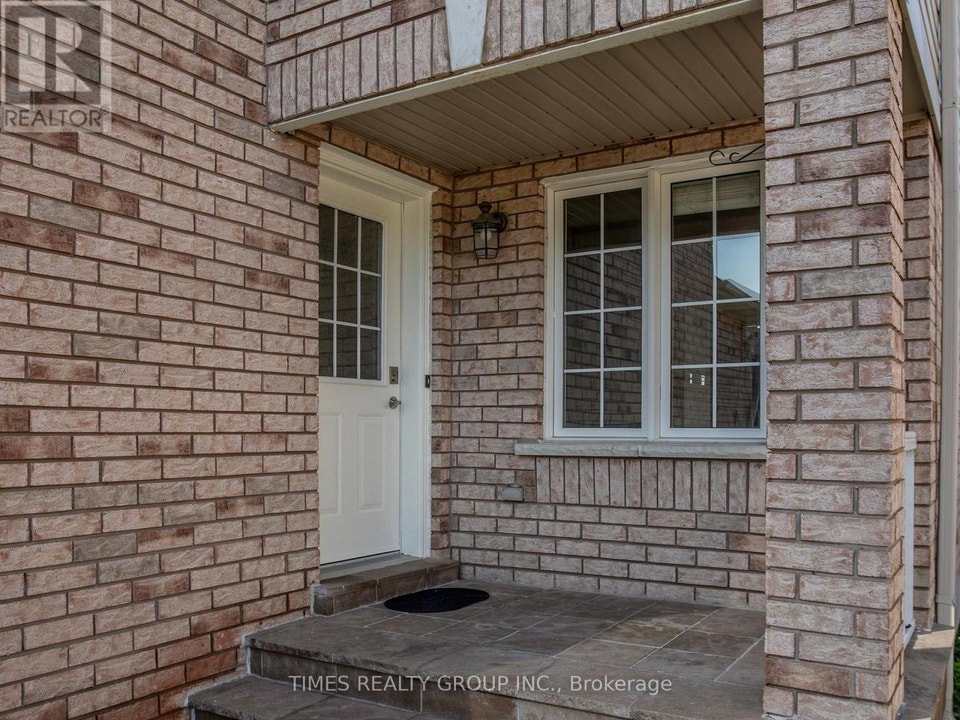 46 RIDWELL STREET Barrie (Edgehill Drive), Ontario 2