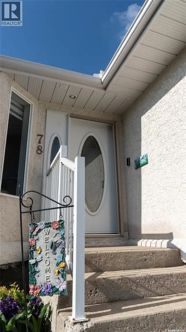 3 78 Russell DRIVE Yorkton, Saskatchewan in Condos for Sale in Regina - Image 4