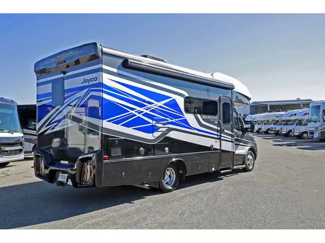 2023 Jayco Melbourne Prestige 24RP 1 extension + full paint et m in RVs & Motorhomes in Laval / North Shore - Image 25