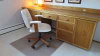 Oak office chair with five castors and white vinyl seat and back