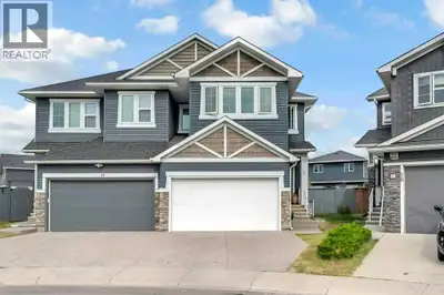 Welcome to this stunning 4 bed, 3.5 bath semi-detached home inRedstone, offering over 1900 sqft abov...