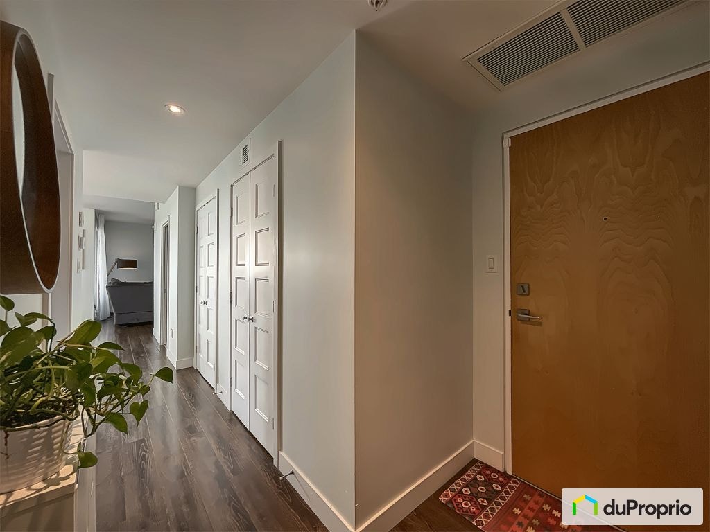 $659,900 - Condominium for sale in Terrebonne (Lachenaie) — photo 3