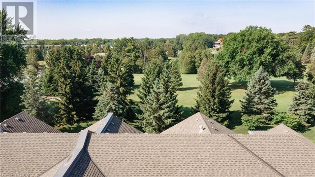 5 OAKWOOD LINKS Lane Grand Bend, Ontario in Condos for Sale in Grand Bend - Image 3