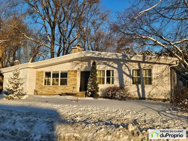 $524,900 - Bungalow for sale in Gatineau (Aylmer) in Houses for Sale in Gatineau - Image 3