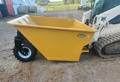 FOR RENT Skidsteer High Volume Dump Box Capacity: 4 yard (heaped) Dimensions: 84" wide x 72" long Gr...