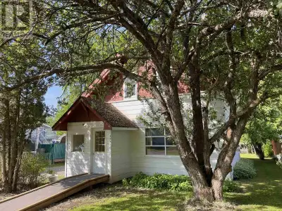 Cute, cozy character 3 bedroom home that needs some renovations of the buyer's choosing. Great locat...