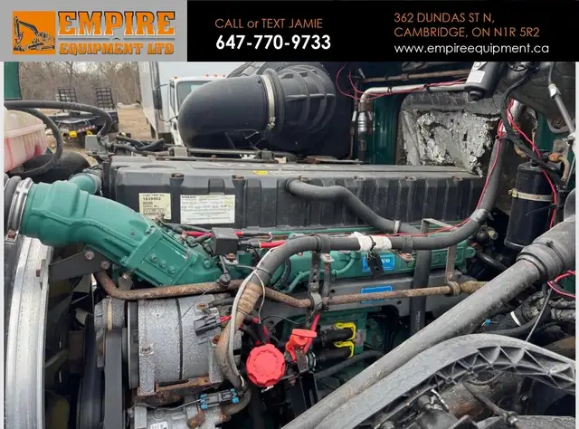 2007 Volvo VNL300 TOW TRUCK in Heavy Trucks in Cambridge - Image 6