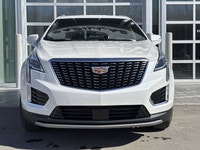 | Bose Performance Series 14-Speaker Audio | Hands-Free Power Liftgate | UltraView Panoramic Sunroof... (image 1)