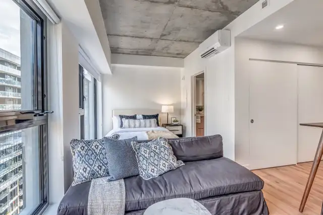 2.5 Studio condo tout inclus a louer Sud Ouest Griffin Square in Long Term Rentals in City of Montréal - Image 8