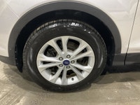 // JAMAIS ACCIDENTÉ! //Ce Ford Escape 2018 version SEL AWD CUIR MAGS CAMERA RECUL A/C CRUISE est un... (image 1)