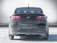 VEHICLE SOLD AS IS: The motor vehicle sold under this contract is being sold as is and is not repres... (image 5)