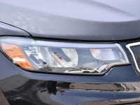 NO HIDDEN FEES, BALANCE OF WARRANTY, CLEAN CARFAX, ONE OWNER, APPLE CAR PLAY, ANDROID AUTO, **ALL CR... (image 3)