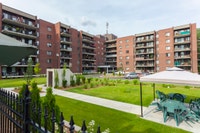 Are you ready to embrace a vibrant and worry-free lifestyle? Look no further than Lanthier Royal Apa... (image 1)