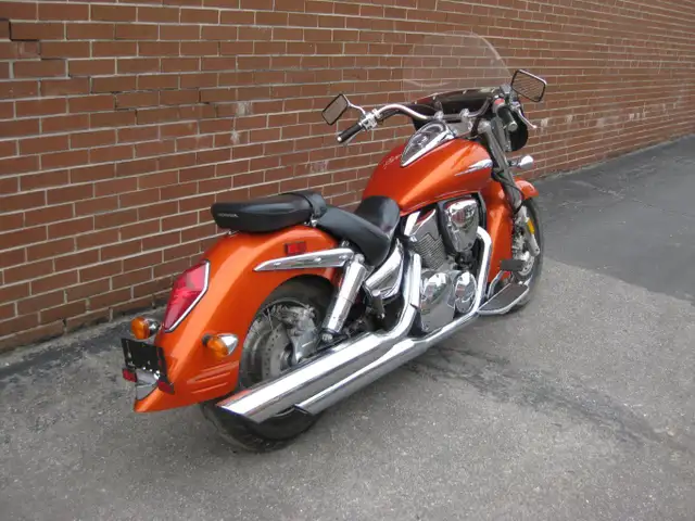 2003 HONDA VTX 1300 in Street, Cruisers & Choppers in City of Toronto - Image 8