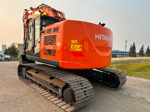 HITACHI ZX225 USR LC-6 (2019) in Heavy Equipment in Edmonton - Image 3