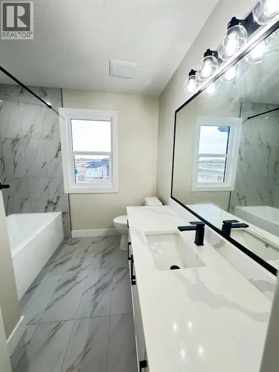 709 Mandalay Avenue Carstairs, Alberta in Houses for Sale in Red Deer - Image 19