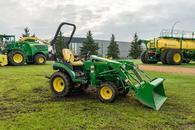 Welcome to Horizon Ag & Turf Location: Horizon Ag & Turf Westlock The 2021 John Deere 2025R is a 24....