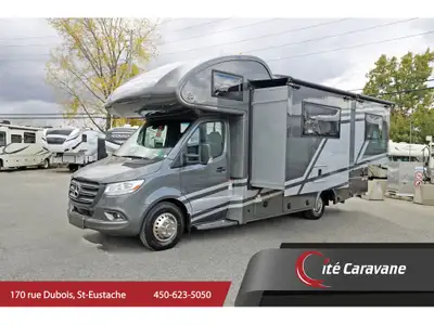 Classe C / B+ 24 pieds Mercedes Sprinter, Forest River Sunseeker MBS 2400 DSB + crics hydraulics Ext...