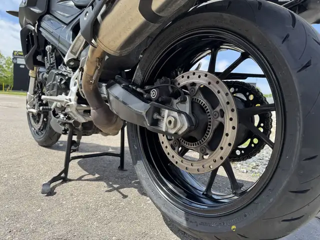 2015 BMW F800R in Sport Bikes in Kitchener / Waterloo - Image 18