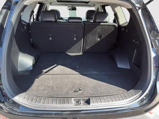2020 Hyundai Santa Fe Preferred 2.4 w/Sun & Leather Package in Cars & Trucks in Fredericton - Image 11