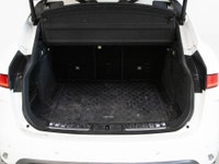 This beautiful 2020 Jaguar F-PACE SVR AWD is a Canadian vehicle with a clean CARFAX report. Designed... (image 6)