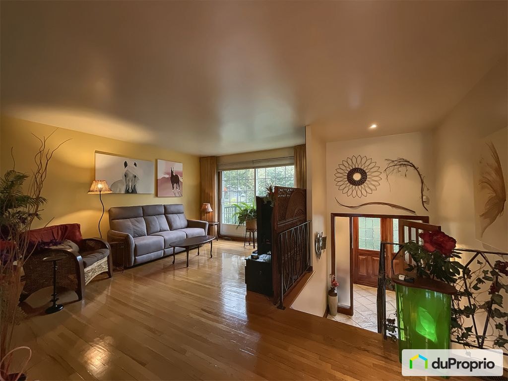 $678,000 - Bungalow for sale in Longueuil (Vieux-Longueuil) — photo 3