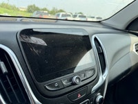 This Chevrolet Equinox delivers a Turbocharged Gas I4 1.5L/ engine powering this Automatic transmiss... (image 4)