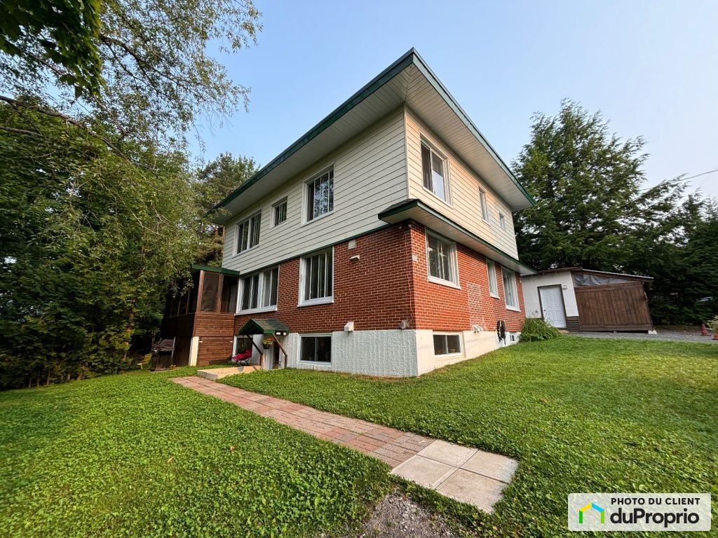 $715,000 - Triplex for sale in Ste-Agathe-Des-Monts — photo 2