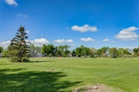 Amenities: Air Conditioning • Balconies • Outside Green Space Suite & Building: Spacious one-bedroom... (image 2)