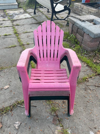 2 set of kids patio chairs $5.00 each obo 
