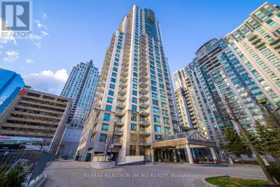 Bright, Spacious & Move-In Ready at Yonge & Sheppard! Welcome to this beautifully refreshed 692 sq....