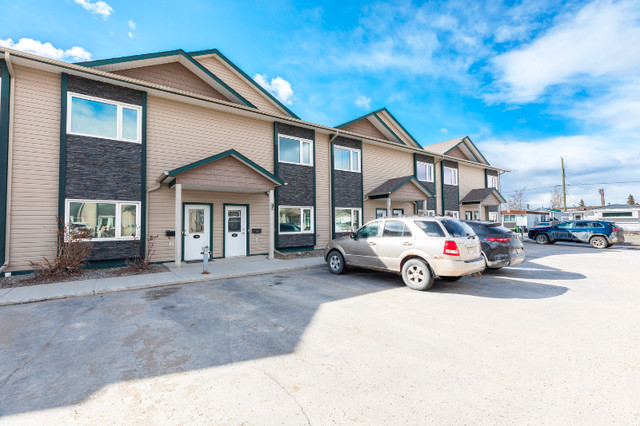 SOLD! SOLD! SOLD! #38-25 Wann Road w REALTOR® Tamara Cromarty in Condos for Sale in Whitehorse - Image 4