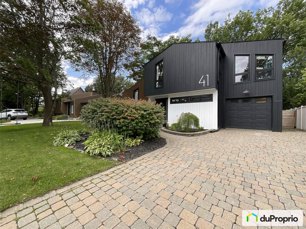 $917,000 - Split Level for sale in Ste-Julie — photo 1