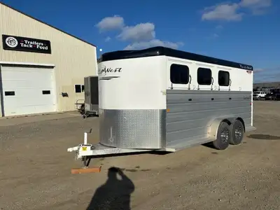 2023 Trails West Sierra 2 3 horse slant load BP Structural Features 7'0" Wide, 7'0" Tall Aluminum On...