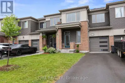 825 BRITTANIC ROAD Ottawa, Ontario