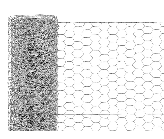 NEW 3 FT X 50 FT POULTRY NETTING FENCING 8252024 in Decks & Fences in Regina - Image 2