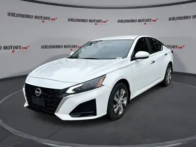 This used 2023 Nissan Altima S AWD at Haldimand Motors Ltd. in Cayuga is a smart sedan for Canadian...