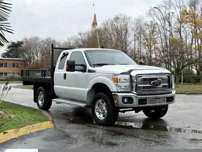 2016 Ford F-350 Super Duty 4X4 Flat Deck 9 Foot Long 6 Foot 8in. Wide Radio AM/FM 4X4 Gear Selector...