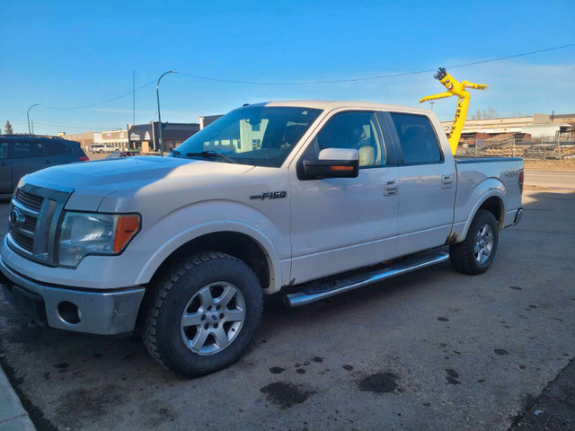 2010 ford 150 crewcab 4x4 in Cars & Trucks in Red Deer