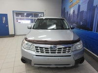 SUBARU FORESTER 2013 2.5X TOURING AWD AUTOMATIQUE TOUT ÉQUIPÉ / INTÉRIEUR EN TISSUS CHAUFFANT / BLUE... (image 3)