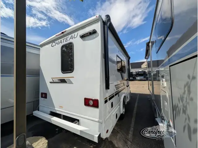 2027 Thor Motor Coach Chateau 19X in RVs & Motorhomes in Edmonton - Image 5