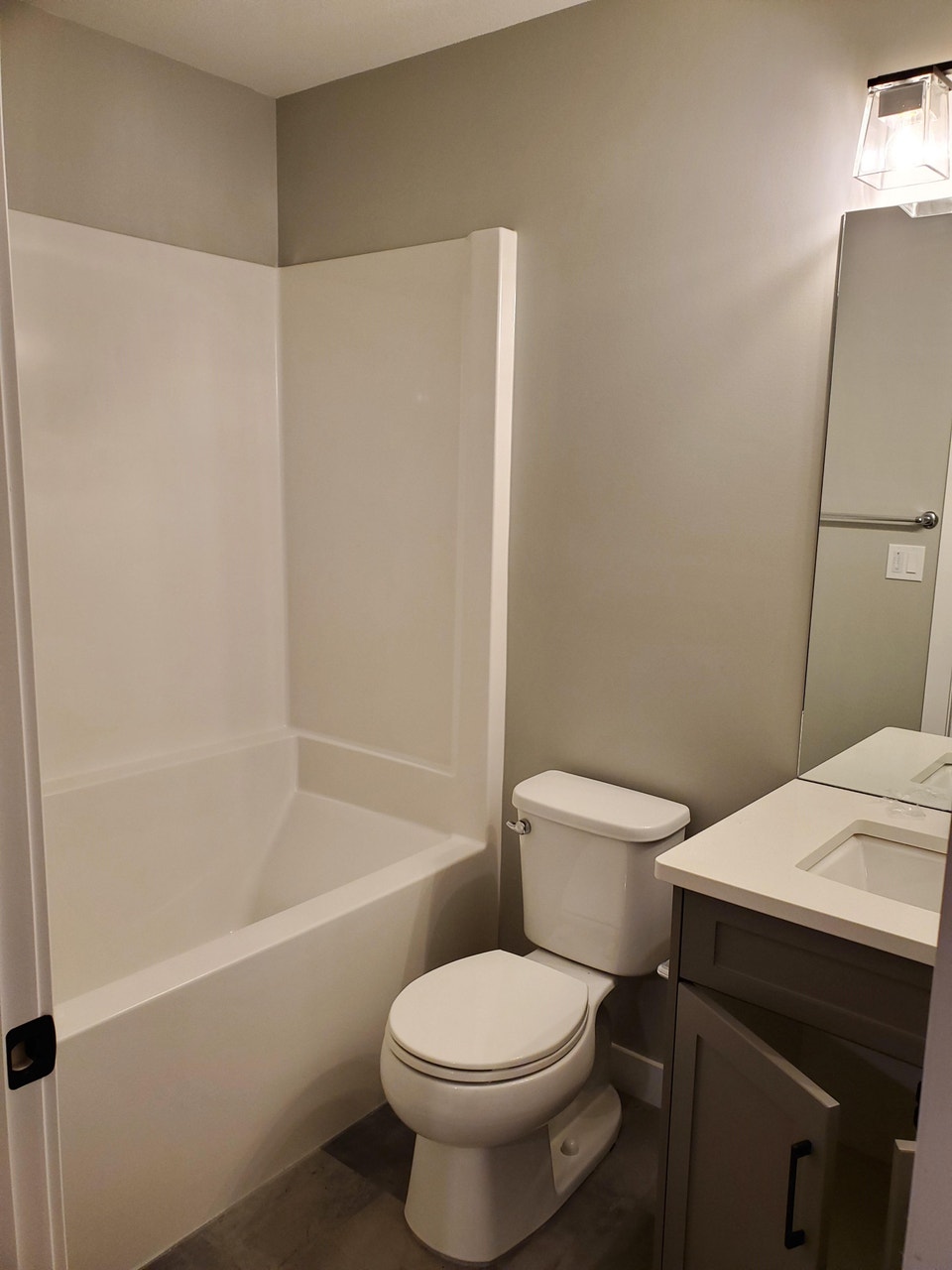 Two Bedroom Basement Suite In Brighton 5