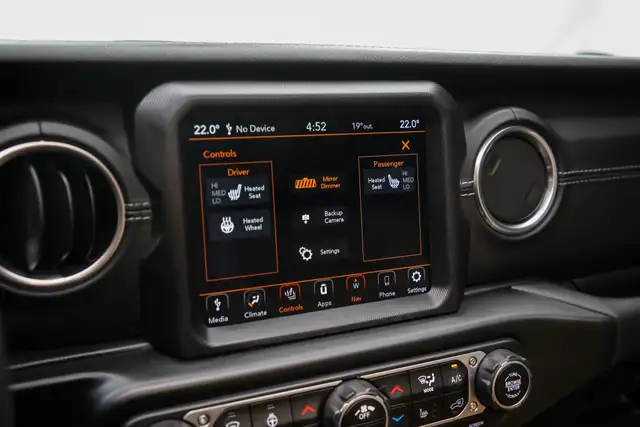 2020 Jeep Wrangler Unlimited SAHARA 4X4 DIESEL|1OWNR|NOACCDNT|PO in Cars & Trucks in City of Toronto - Image 27