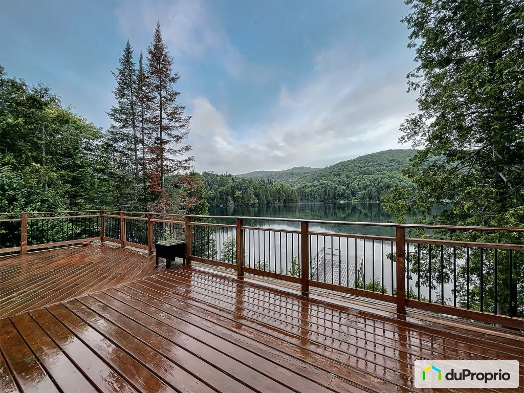 $649,000 - 2 Storey for sale in St-Adolphe-D'Howard — photo 1