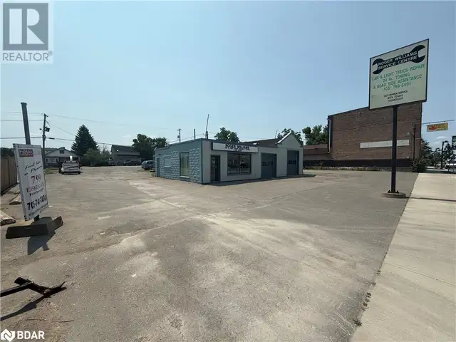 40 KING Street E Omemee, Ontario63005674024579121