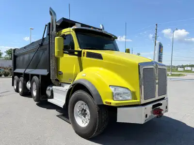 Financing Available... 2018 Kenworth T880 Tri/A Dump Truck SERIAL#: 1NKZXPTX5JJ990416 MILEAGE METER...