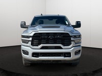 This 2026 RAM 2500 TRADESMAN CREW CAB 4X4 has the following options Cloth 40/20/40 Bench Seat, 8.4 T... (image 6)